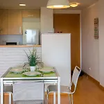 Welcs 287 Emp Con Piscina Comunitaria * 罗萨斯